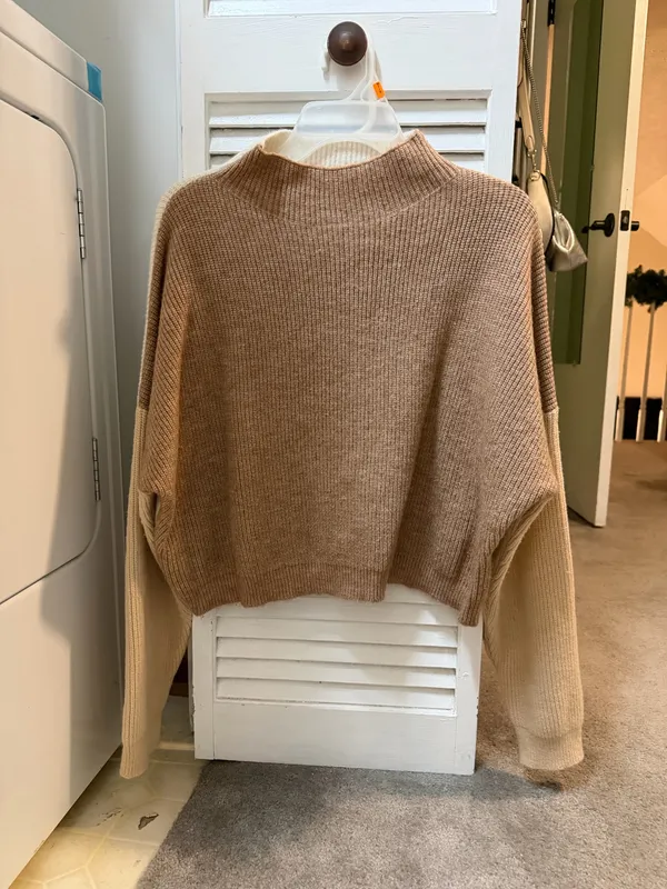 These Three Boutique colorblock sweater - Image 2