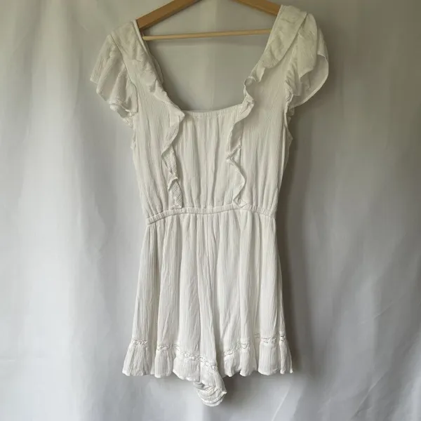 American Eagle white flirty flowy romper short sleeves‎ frilly square neckline - Image 6