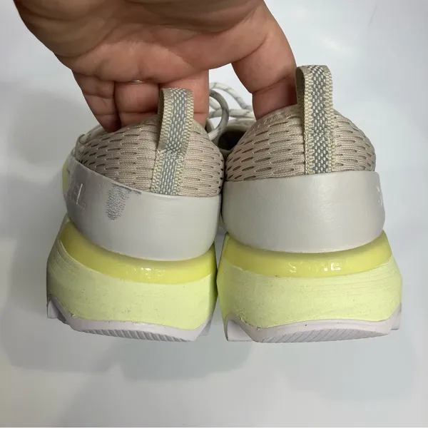 Sorel kinetic impact lace up sneakers women’s size‎ 10 tan yellow activewear - Image 8