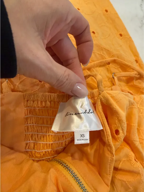 Line & Dot Orange Dress - Image 5
