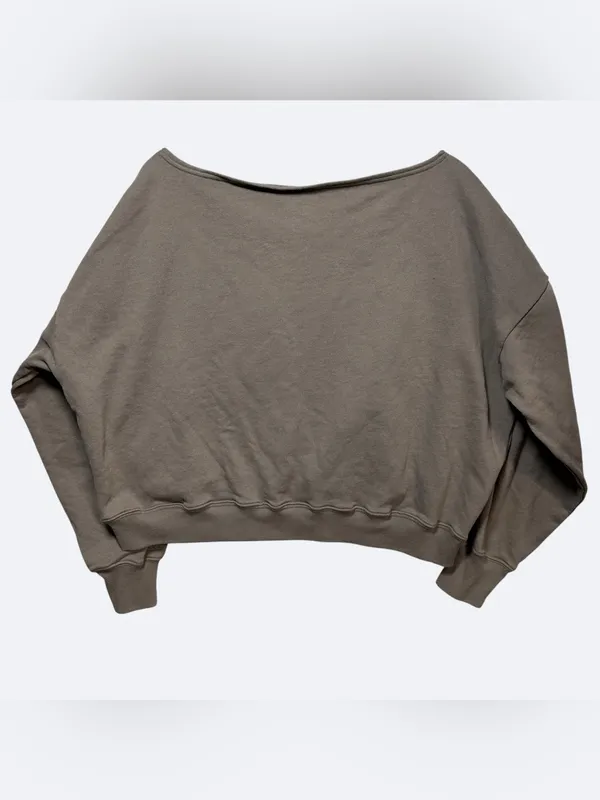 Hollister California Women’s Cropped Sweatshirt Size L Taupe Boat Neck - Image 2