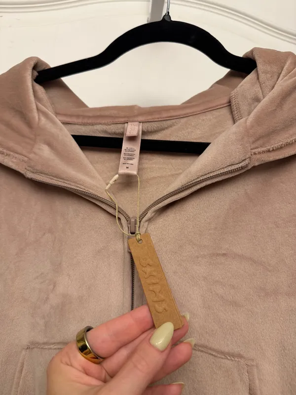 NWT Skims Velour Hoodie  - Image 3