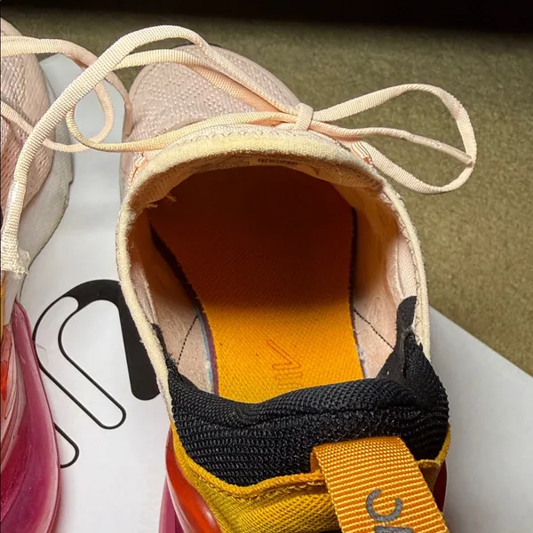 Nike Air Max 270 Light Pink and Orange Sneakers - Image 6