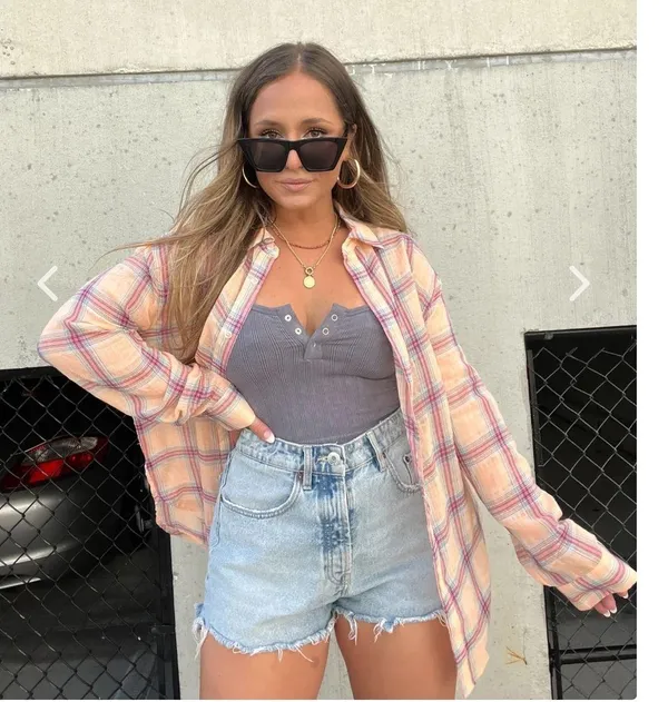Chic By Ally B button down top - Image 5