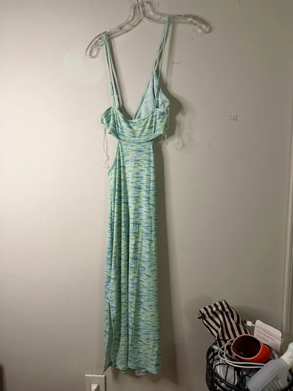 Women’s Sleeveless Knit Dress in Mint & Aqua - Image 4