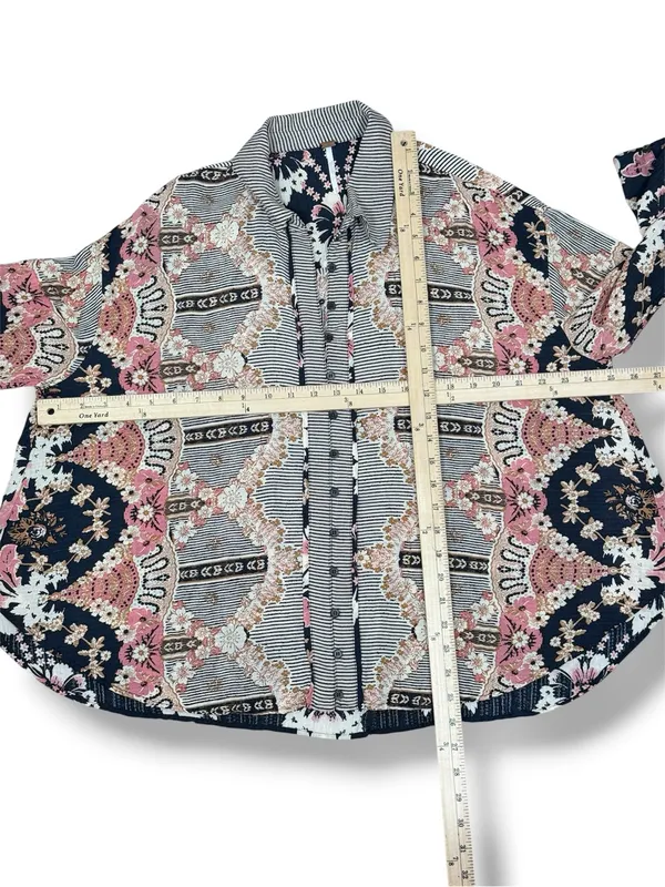 Free People Virgo Baby Floral Boho Oversized Button Up Shirt Black‎ Multi Medium - Image 12