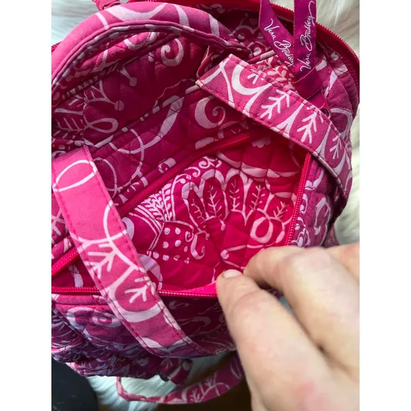 Vera Bradley Quilted Pink and White Backpack - Image 7