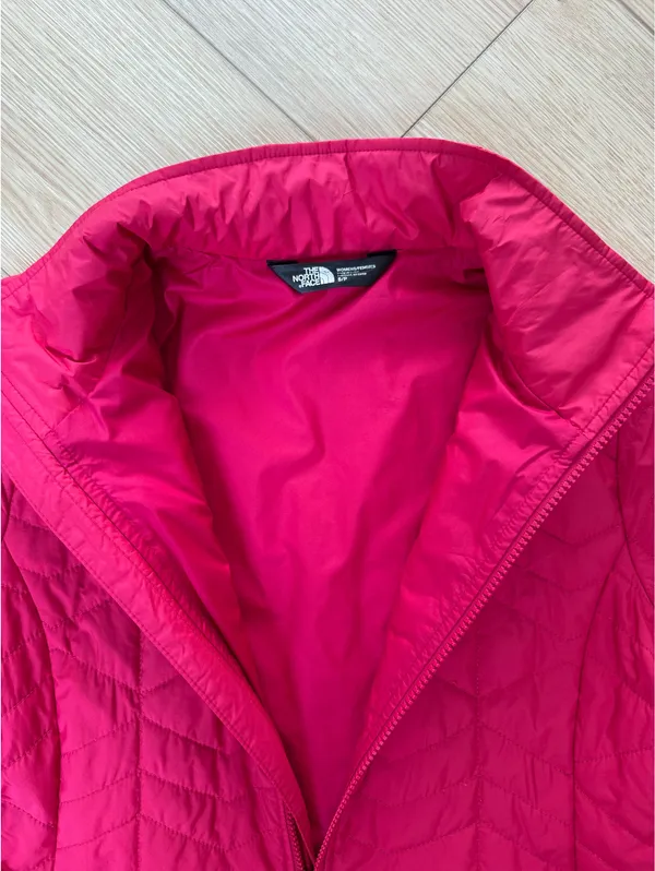the north face pink tamburello quilted puffer jacket size small - Image 8