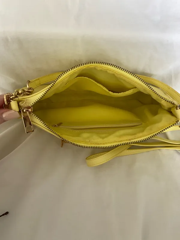 Yellow Solid Shoulder Bag Zip Closure Gold Hardware w/ Detachable Strap - Image 4