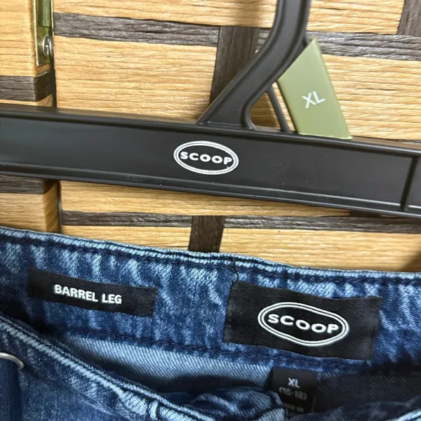Scoop Barrel‎ Leg Jeans Size XL - Image 7
