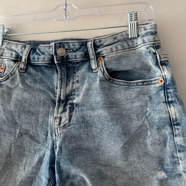 Zara Denim Jean Shorts‎ Slightly Distressed - Image 2