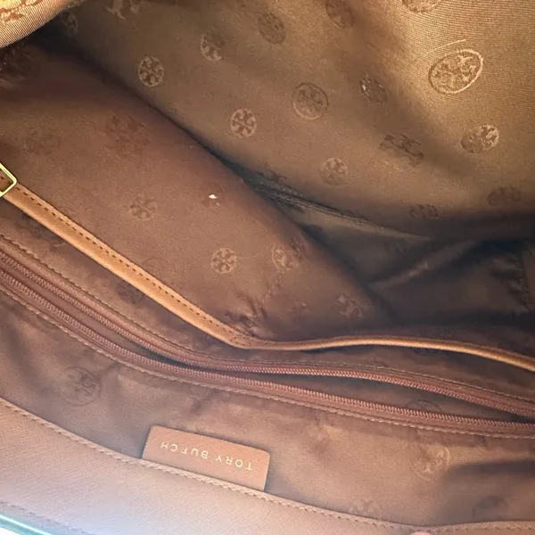 Tory Burch Cognac Leather Tote with Gold Logo - Image 6