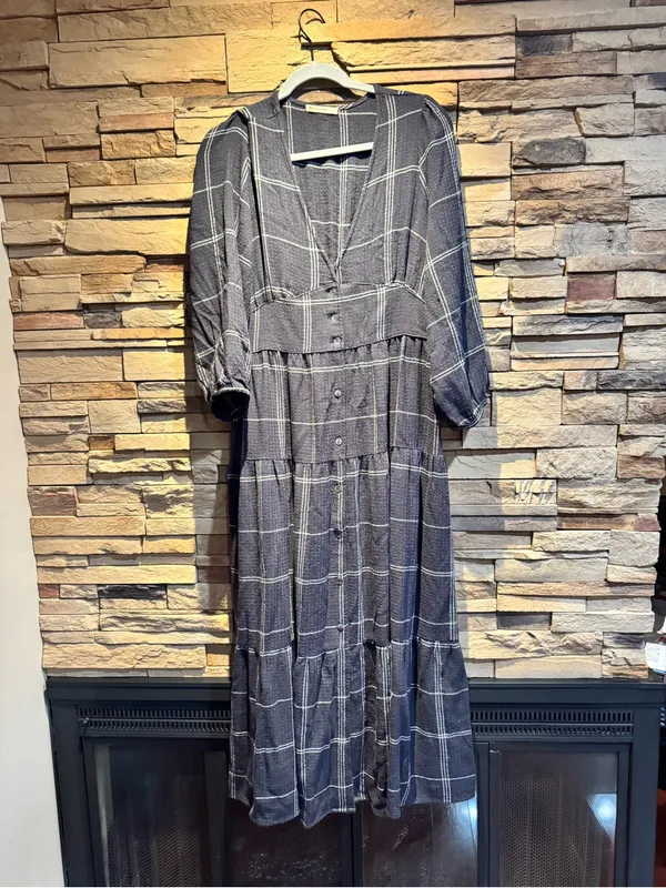 Marine Layer Maeve Plaid Long Sleeve Tiered Maxi Dress Size Large - Image 3