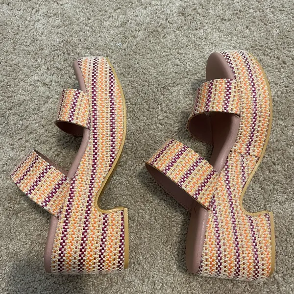 BEA Women's Pink and Yellow Sandals - Image 5