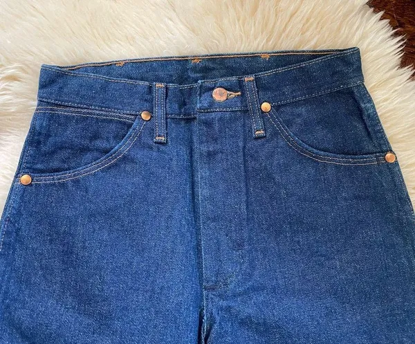 Deadstock vtg Wrangler denim 90s vintage jeans long inseam classic fit loose fit - Image 9