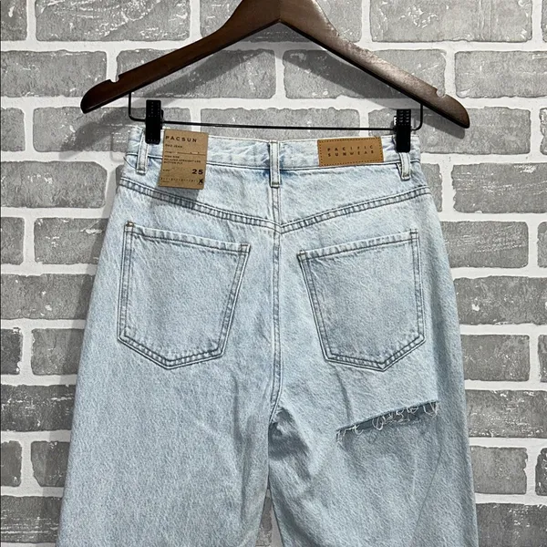 PacSun High Rise Dad Jeans Light Wash Straight Leg 90s Model Off Duty Siz 25 NWT - Image 5
