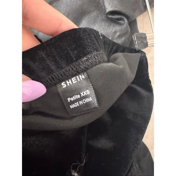 Petite XXS Black Velvet Mini Skirt with Side Slit - Image 4