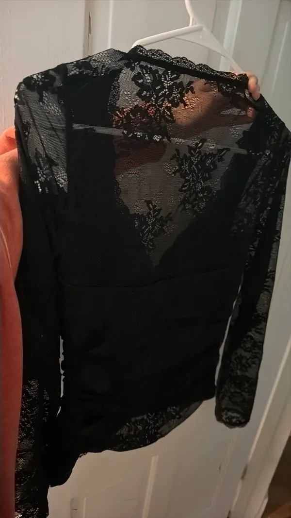 Abercrombie bra free lace long sleeve - Image 3