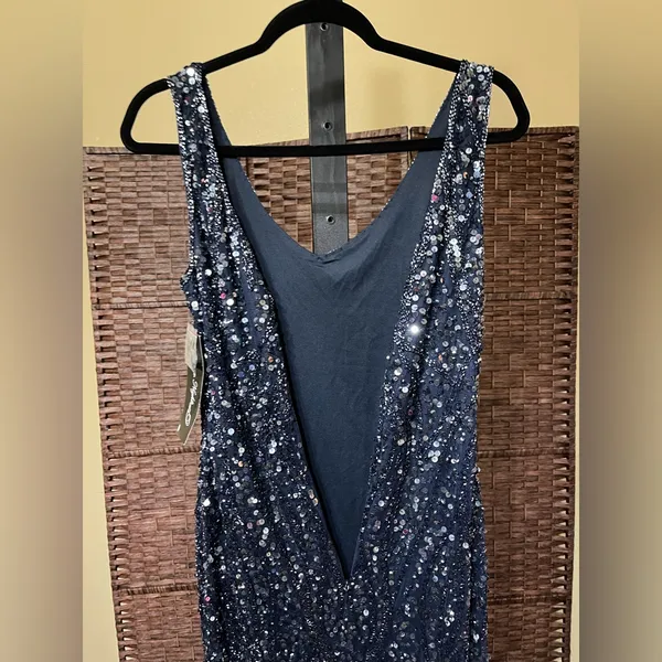 New Pisarro Nights Navy Beaded Sequin Gown Size 10 Elegant Formal Dress - Image 5