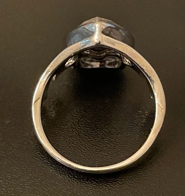 Water drop gray rhinestone ring size 8 - Image 4