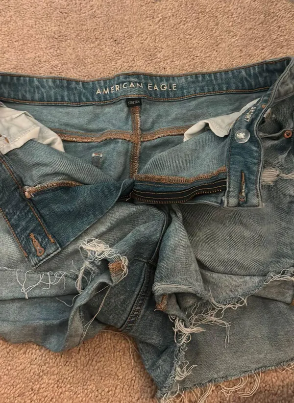 american eagle jean shorts - Image 2
