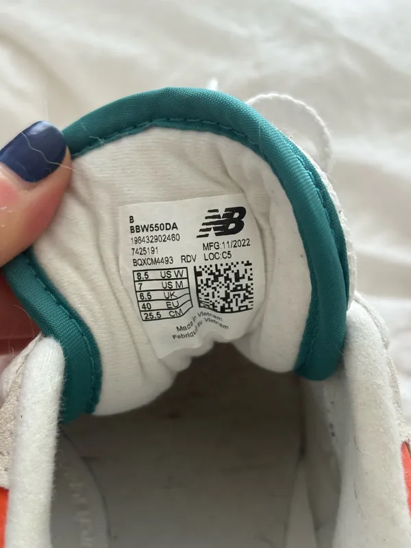 New Balance 550 Sneakers - Image 6