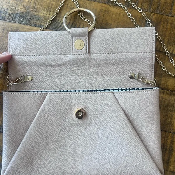 Tan purse - Image 2
