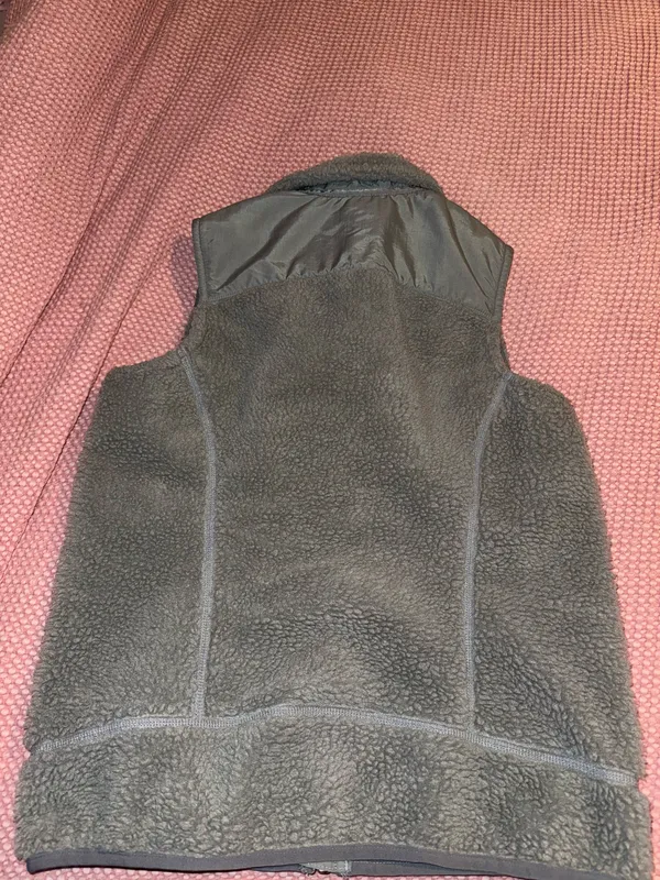 Patagonia Vest Women’s Fleece - Image 3