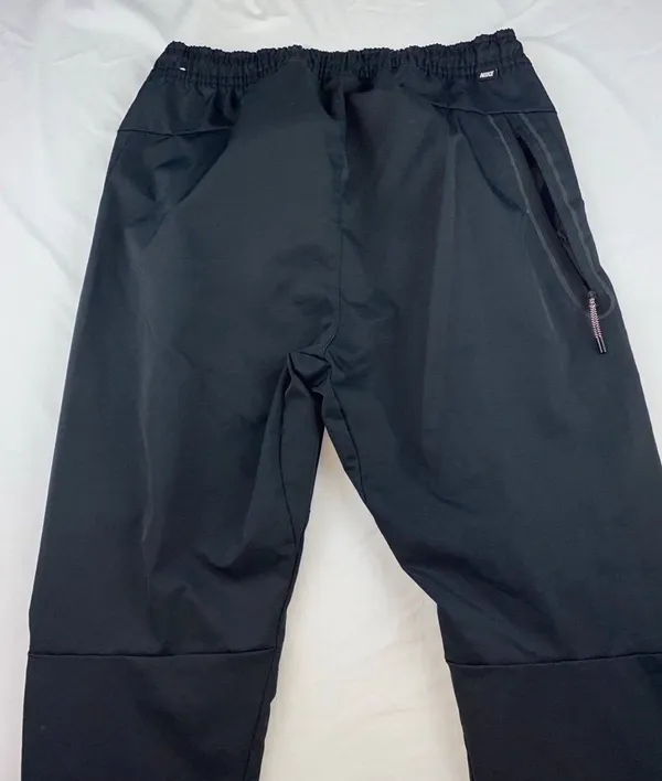 Nike sweats - Image 6