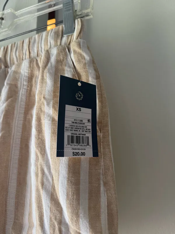 NWT Universal Threads Linen Shirts - Image 2