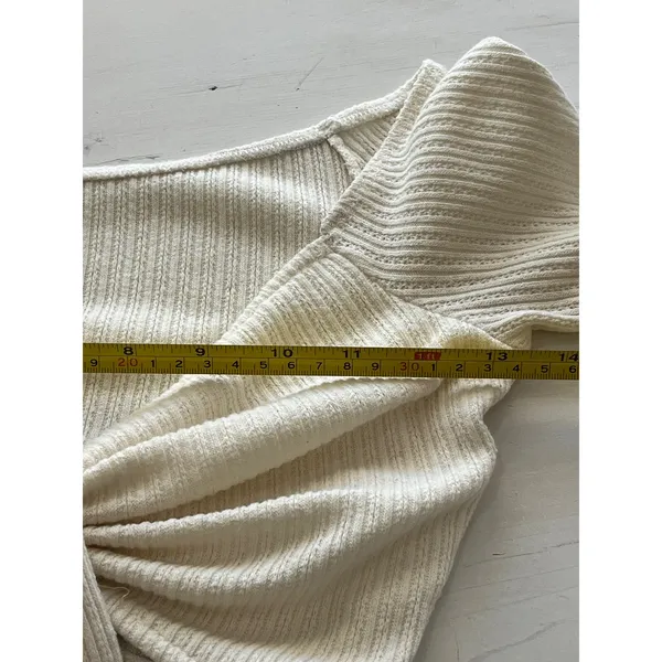 Byou Apparel Cream Tie Front Cropped Ribbed Sweater & BP Black Lettuce‎ Hem Crop - Image 4