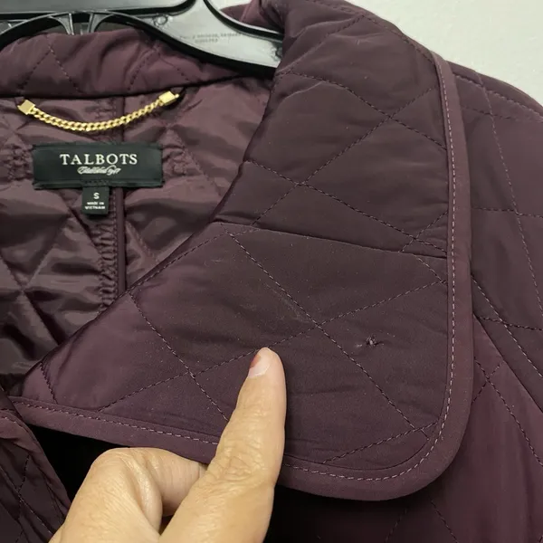 Talbots Winter Jacket Size Small Deep Plum Quilted‎ Lightweight Coat - Image 7