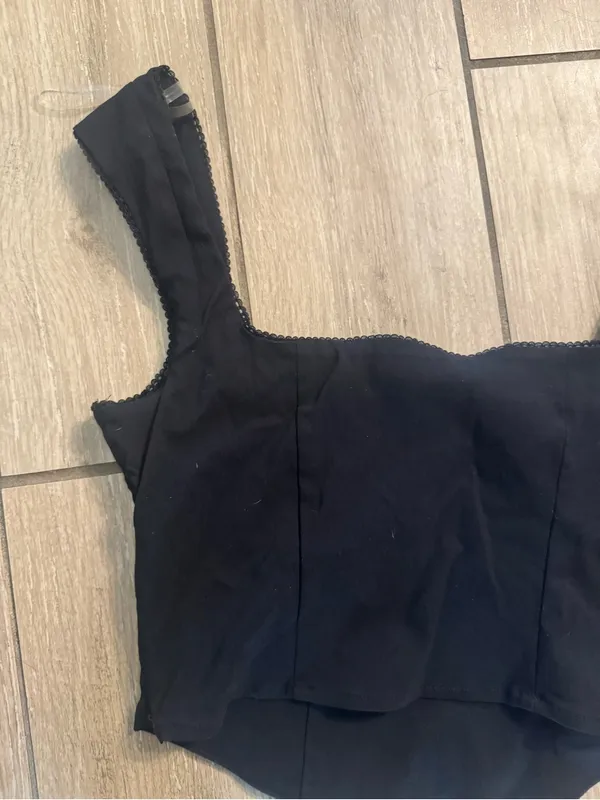 wild fable Black Square-Neck Crop Top with Wide Straps - Image 6