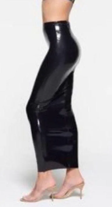 SKIMS Vinyl Skirt - Image 8