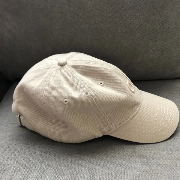 Alo Yoga Washed Off-Duty Cap Sand Dollar - Image 4