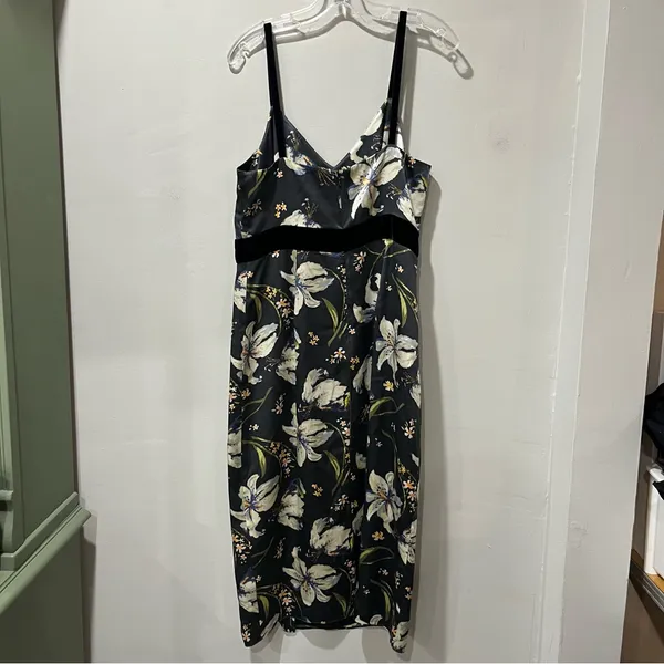 Cinq à Sept Leena Floral Print Midi Dress Size 10‎ 100% Silk with Velvet … - Image 11