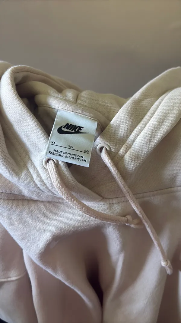 Nike Hoodie Sweatshirt - Image 2