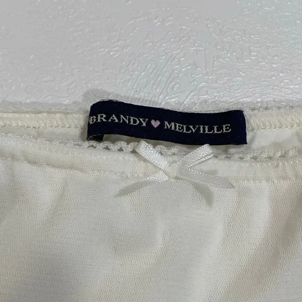 Brandy Melville White Mini Skirt Women’s Size 2 (Fits XS/S) - Image 3