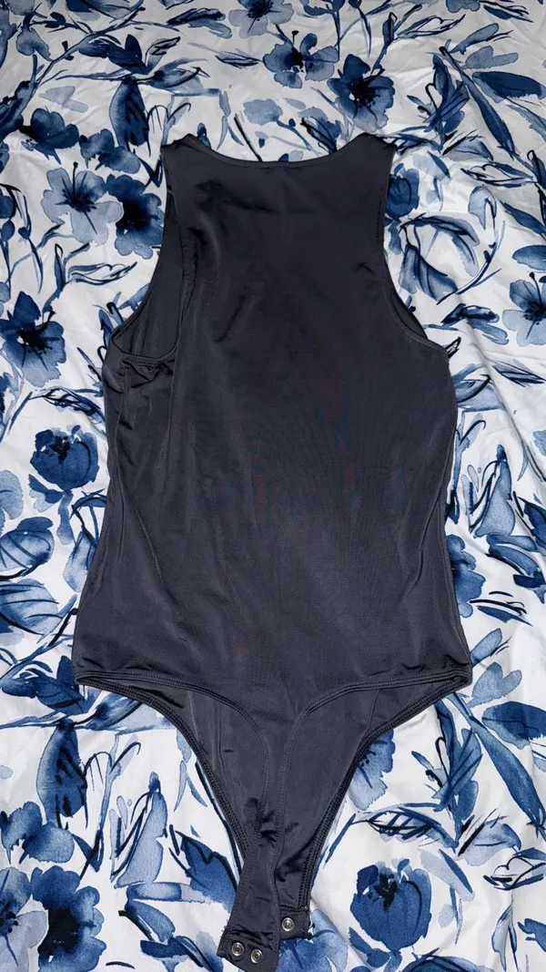 Express Body Contour Bodysuit - Image 2