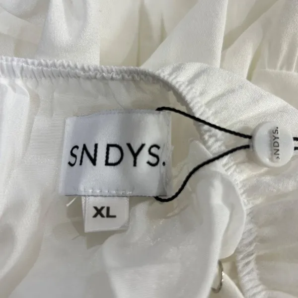 SNDYS Indigo Dress Womans XL White Maxi Plunging Neckline Summer Flowy NEW‎ - Image 5