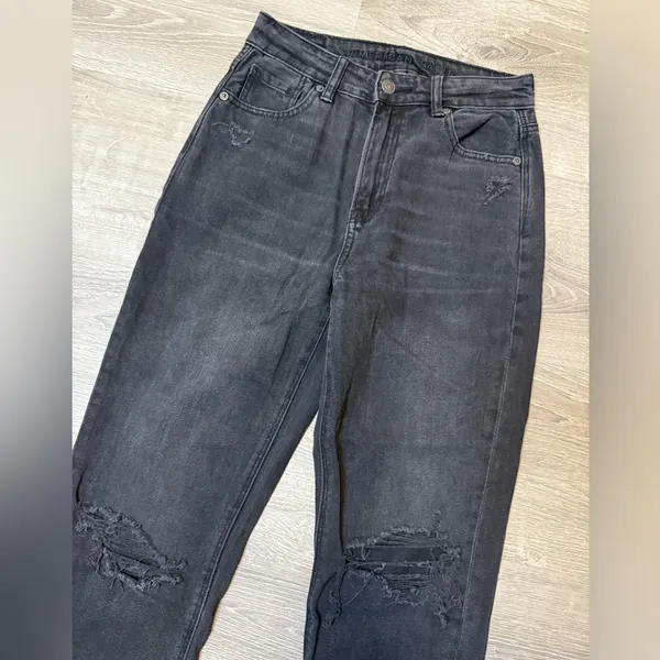 •AMERICAN EAGLE• MOM STRAIGHT JEANS - Image 12