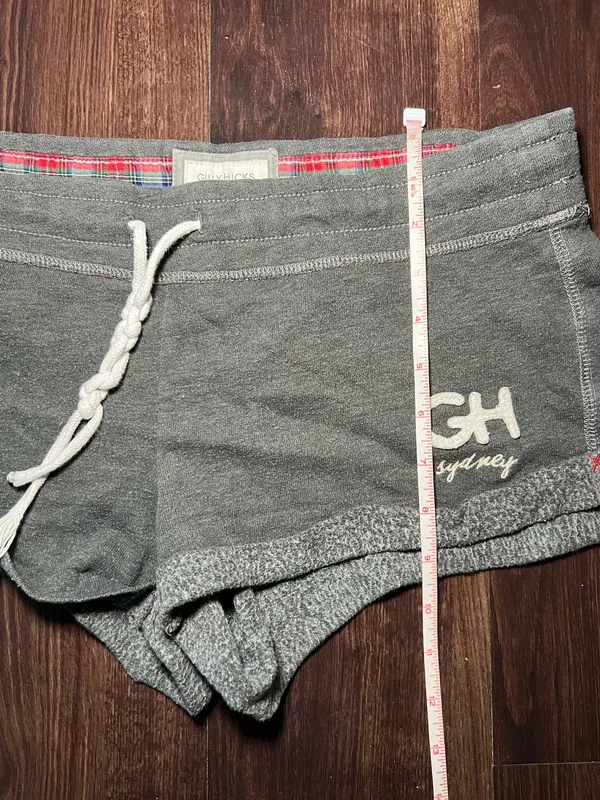 Y2K 2000s Gilly Hicks Grey Shorts Size Medium - Image 6