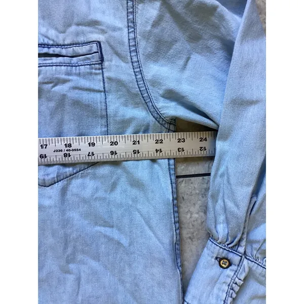 We The Free Free People Womens XS Blue Chambray Ruffle Henley Denim Shirt Top - Image 4