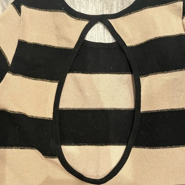 UK2LA‎ Women’s Black And Tan Striped Sweater Dress 3/4 Sleeves Round Neck Short - Image 3