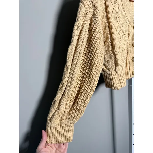 Urban Outfitters‎ Cropped Cable Knit Cardigan Balloon Sleeve S Cottagecore - Image 3