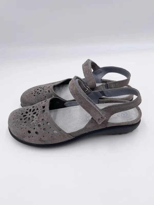 Naot Arataki Perforated Leather Slingback Mary Jane Flat Size 37 / 6 Grey Marble - Image 8