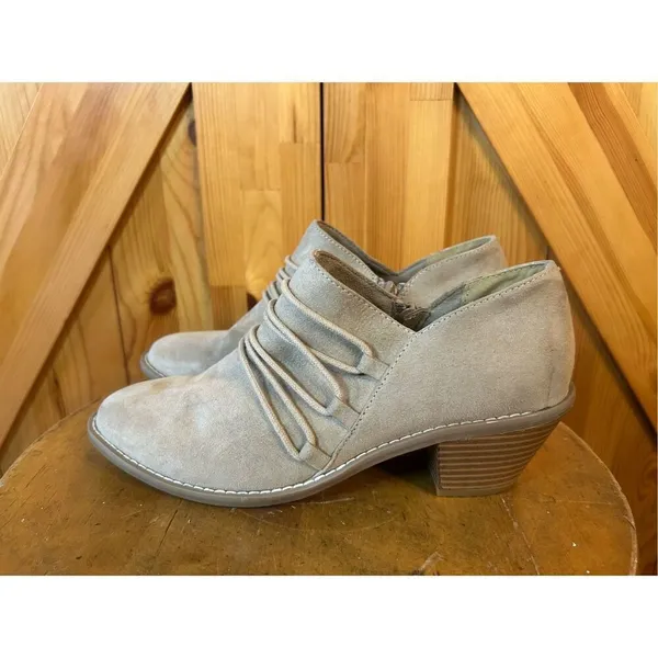 Rocket Dog Camel Color Booties, Size 7 - Image 3