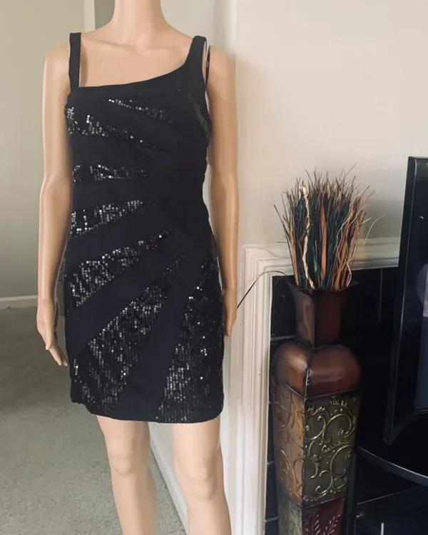 City Triangles sequins mini dress - Image 2