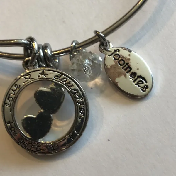 Footnotes Elegant Silver Tone Daughter Charm Bracelet - Image 7