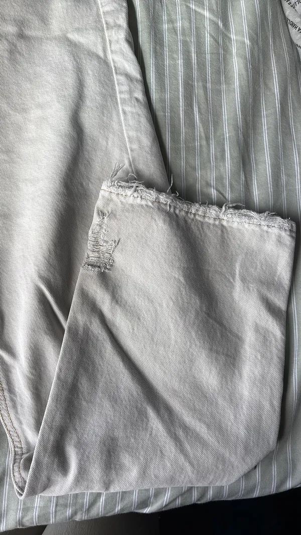 BDG Jeans Urban Outfitters - Image 3